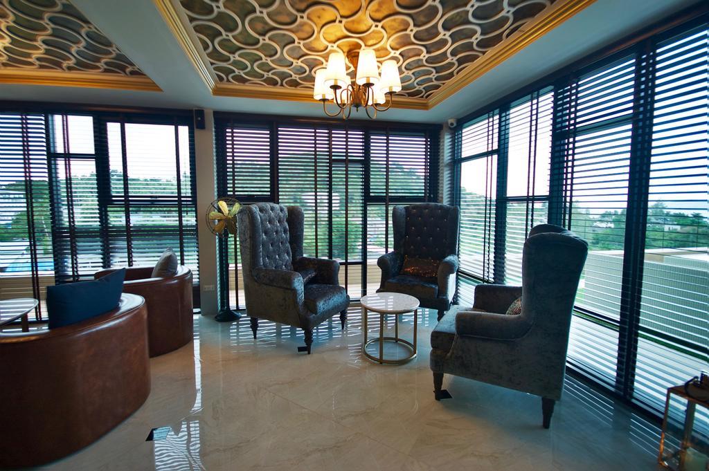 6Th Avenue Surin By Risa Appartement Buitenkant foto